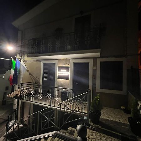 Castel Di Sangro Suite Apartment Exterior photo