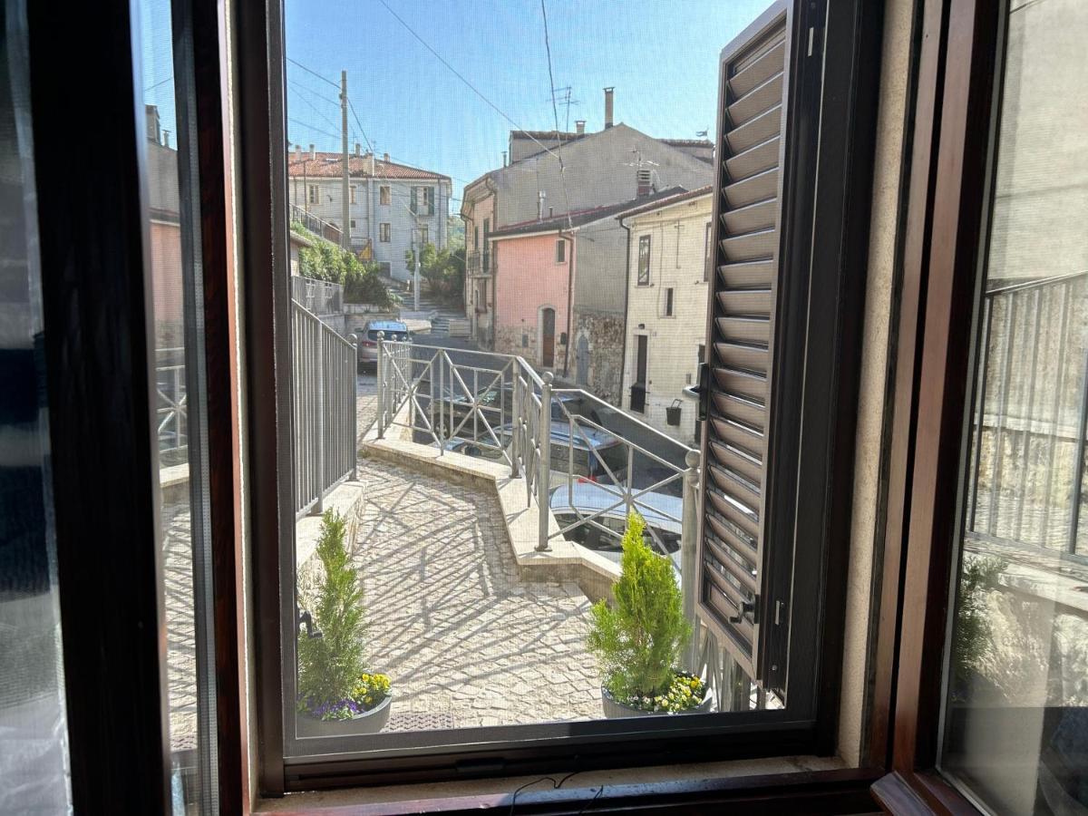 Castel Di Sangro Suite Apartment Exterior photo